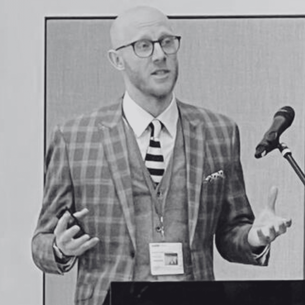Speakers 214 Thomas Duncan Bell